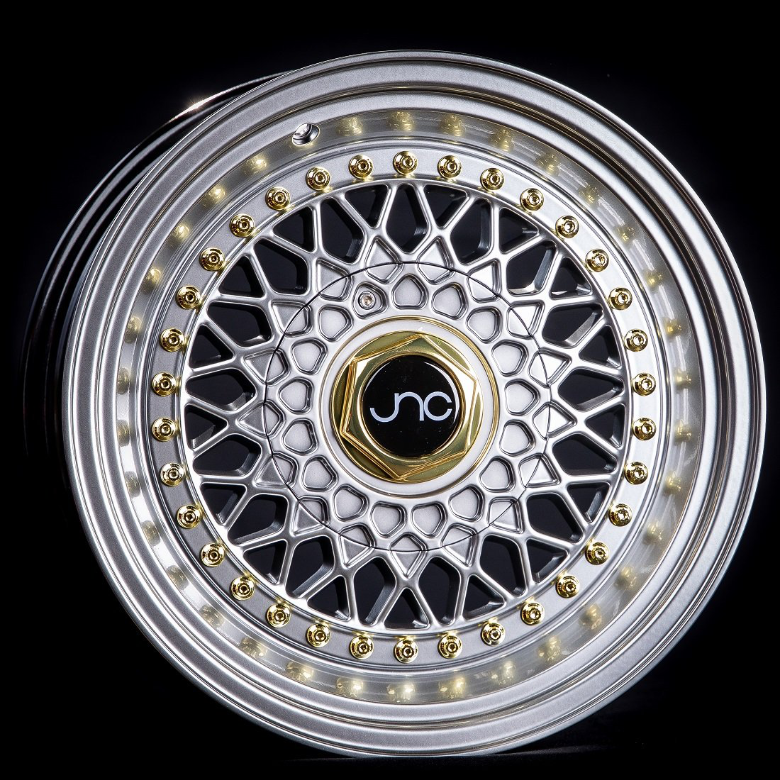 JNC 004S - Silver w/ Machined Lip & Gold Rivets